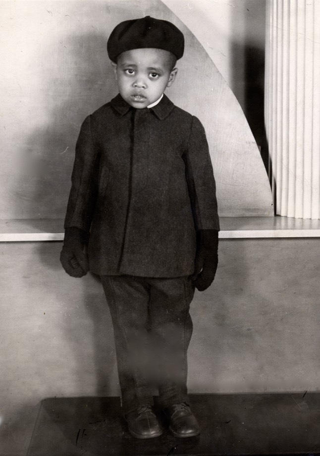 Robert E '44 - Version 2